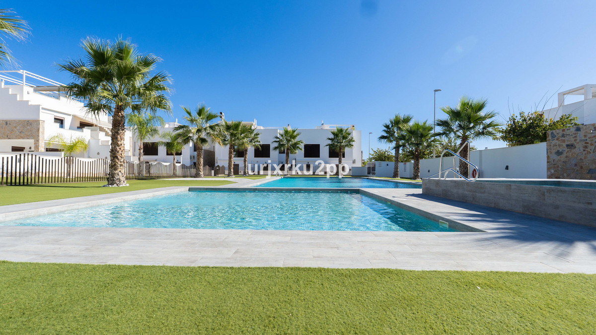 ShowFeedImage Apartment – Top Floor Apartment in Pilar de la Horadada