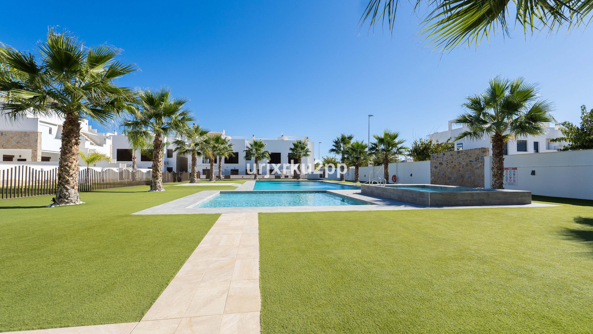 ShowFeedImage Apartment – Top Floor Apartment in Pilar de la Horadada