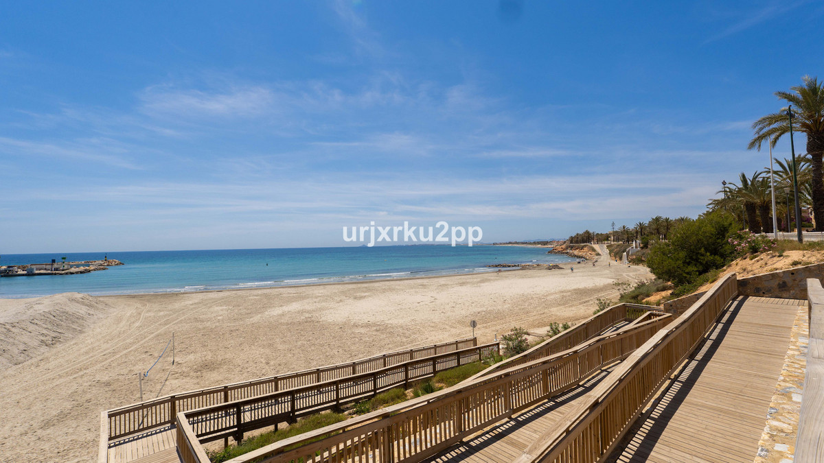 ShowFeedImage Apartment – Top Floor Apartment in Pilar de la Horadada