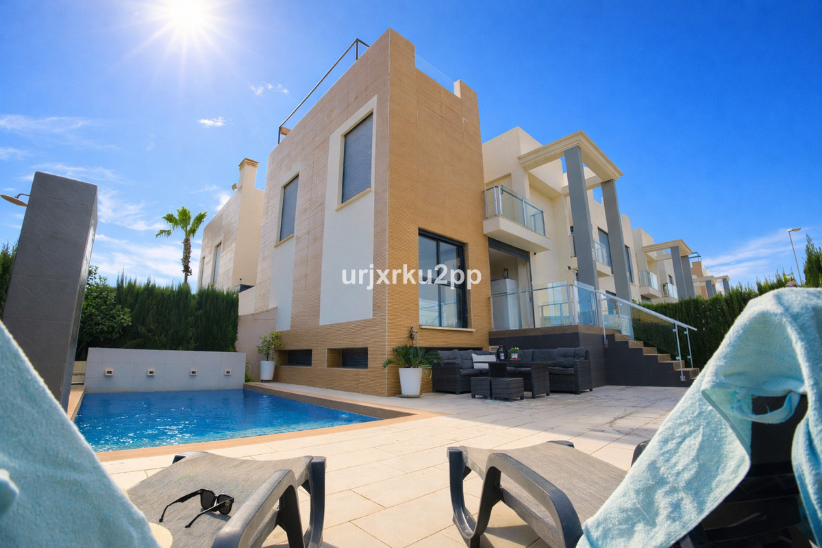 House – Townhouse in Orihuela