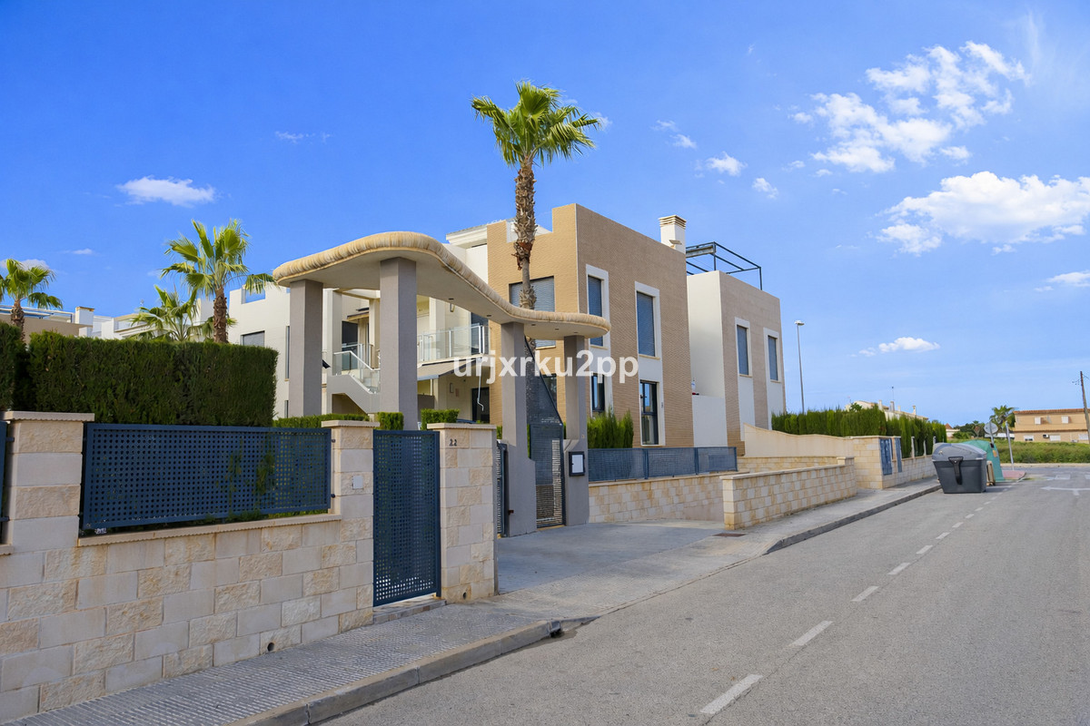 House – Townhouse in Orihuela