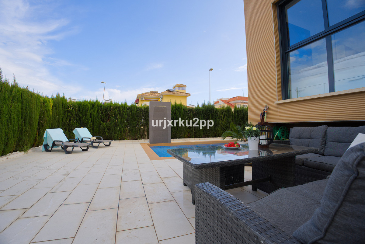 House – Townhouse in Orihuela