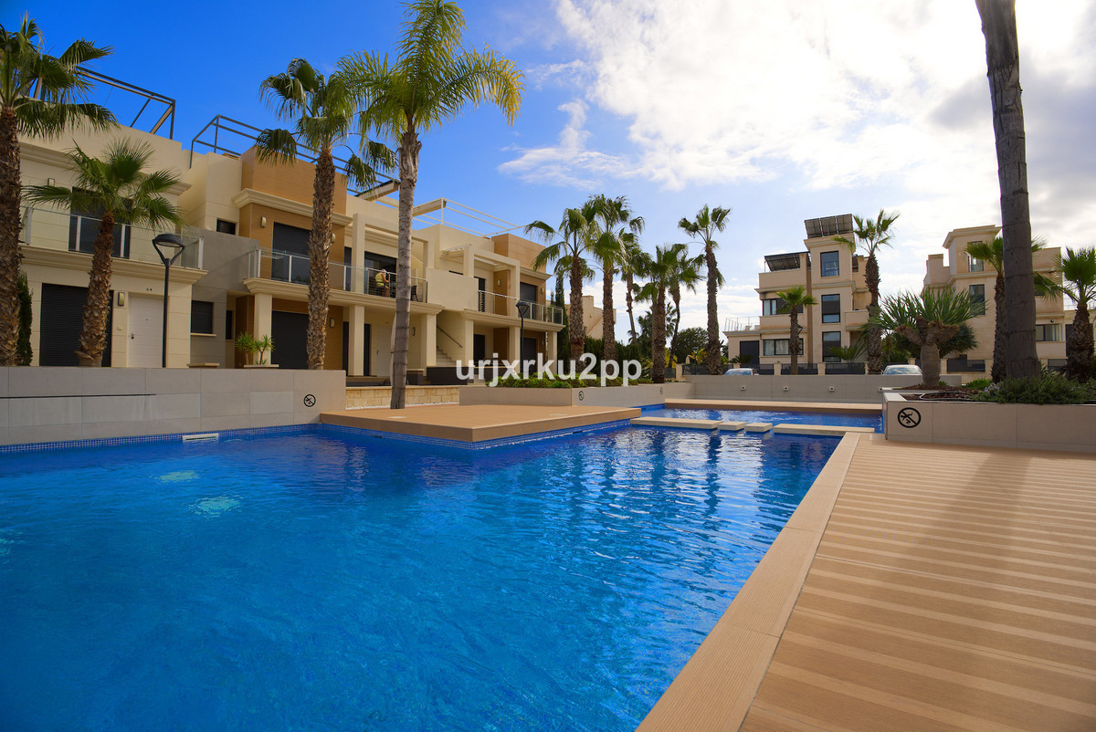 House – Townhouse in Orihuela