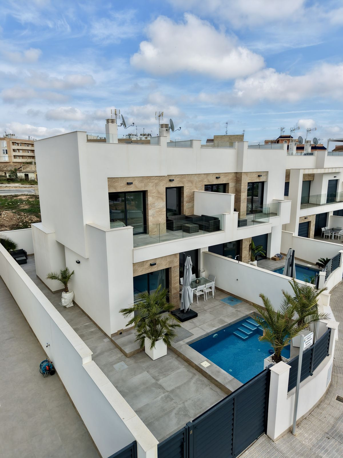 ShowFeedImage House – Semi-Detached House in Los Montesinos
