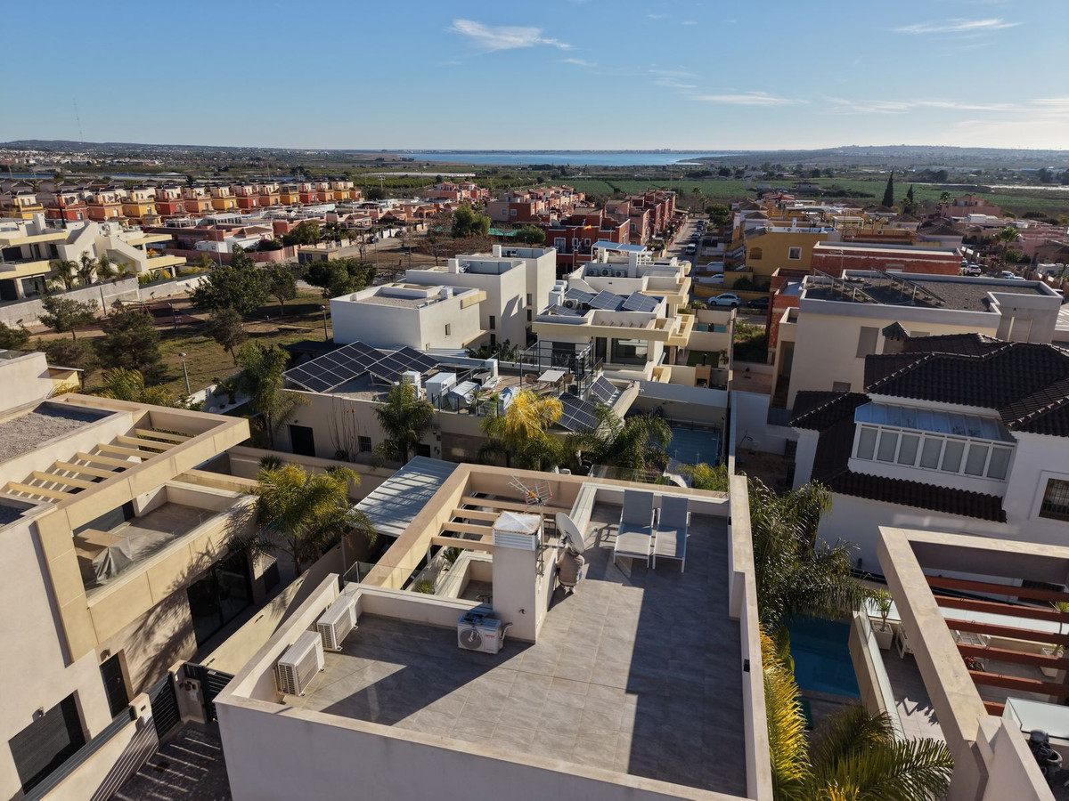 House – Detached Villa in Los Montesinos