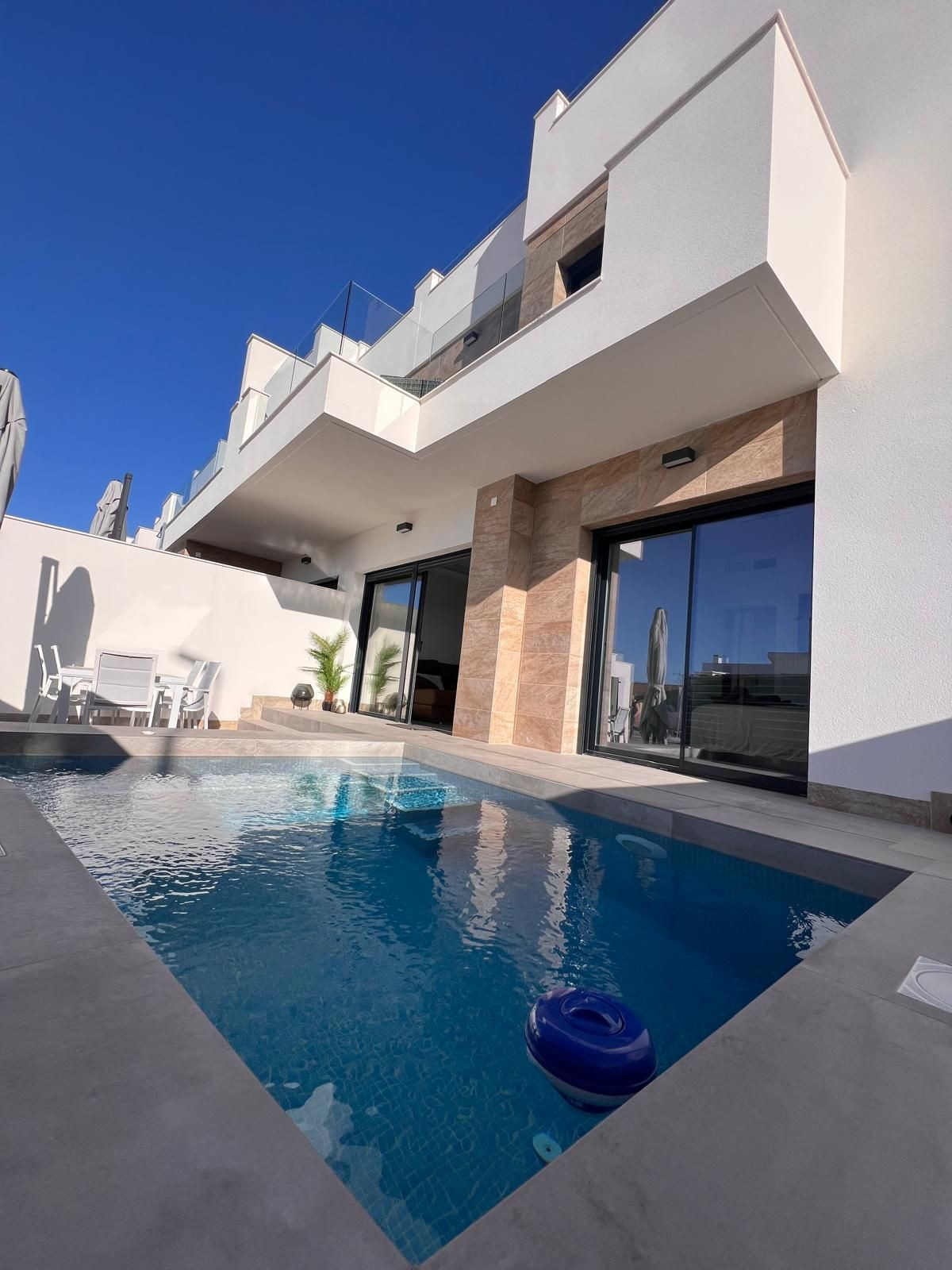 ShowFeedImage House – Semi-Detached House in Los Montesinos