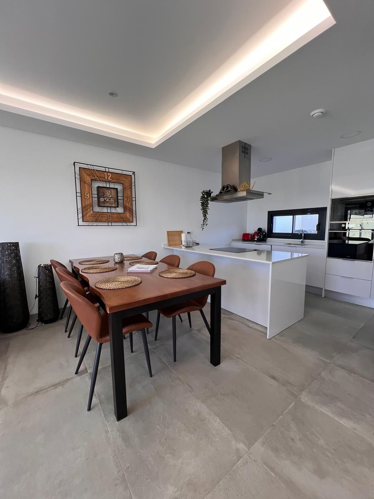 ShowFeedImage House – Semi-Detached House in Los Montesinos