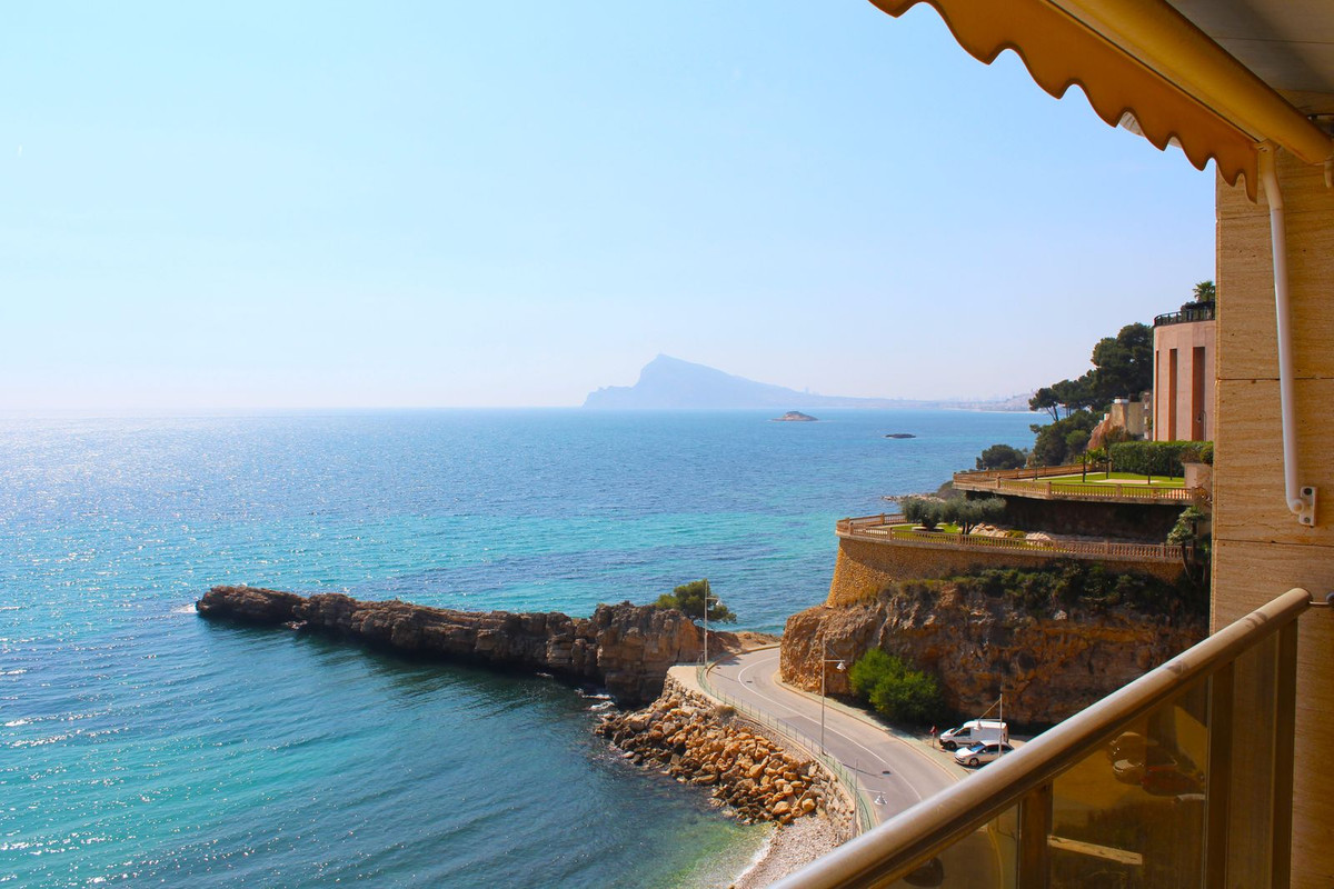 ShowFeedImage Apartment – Middle Floor Apartment in Altea