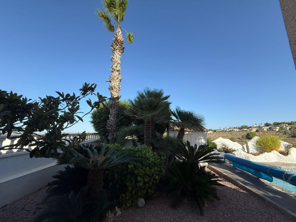 ShowFeedImage House – Detached Villa in San Miguel de Salinas