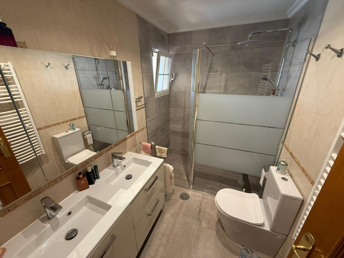 ShowFeedImage House – Detached Villa in San Miguel de Salinas