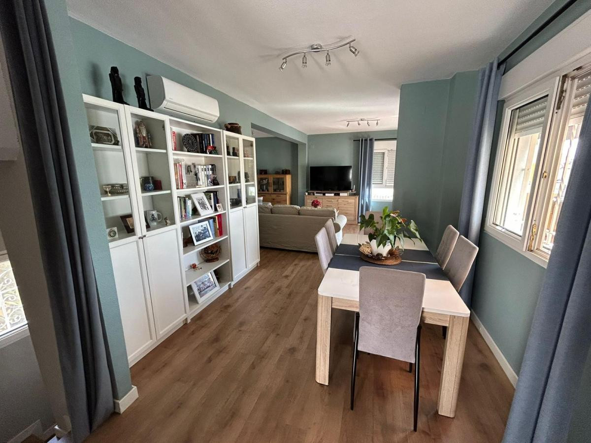 House – Detached Villa in San Miguel de Salinas