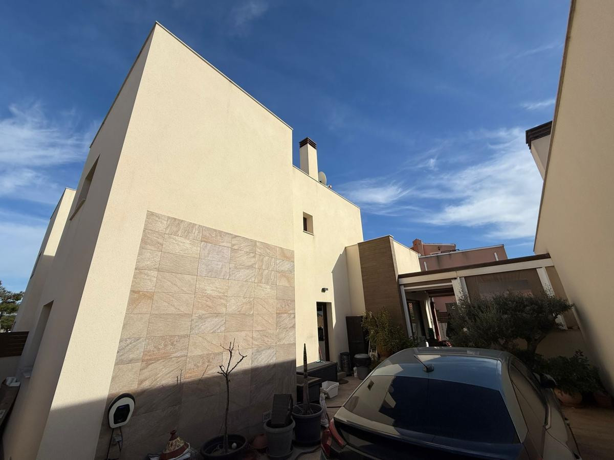 ShowFeedImage House – Detached Villa in Los Montesinos