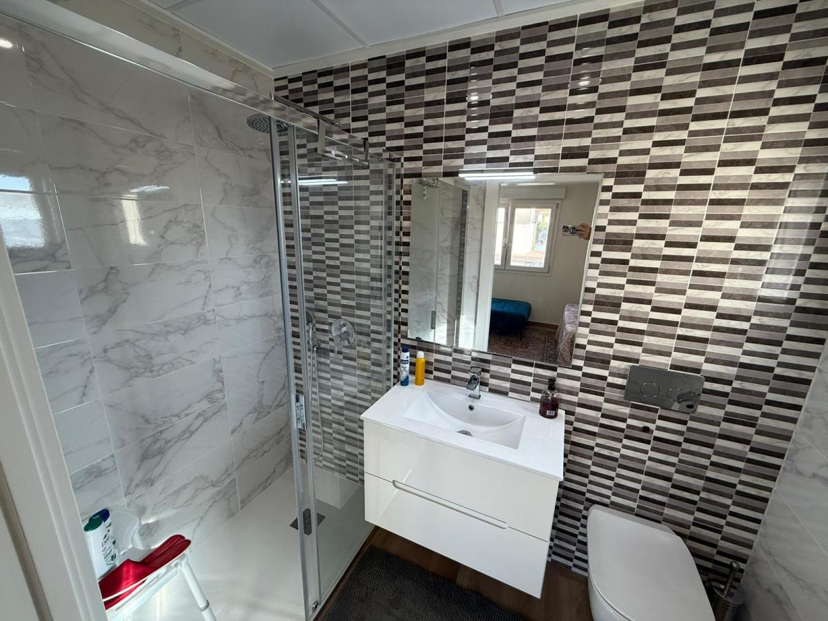 ShowFeedImage House – Detached Villa in Los Montesinos