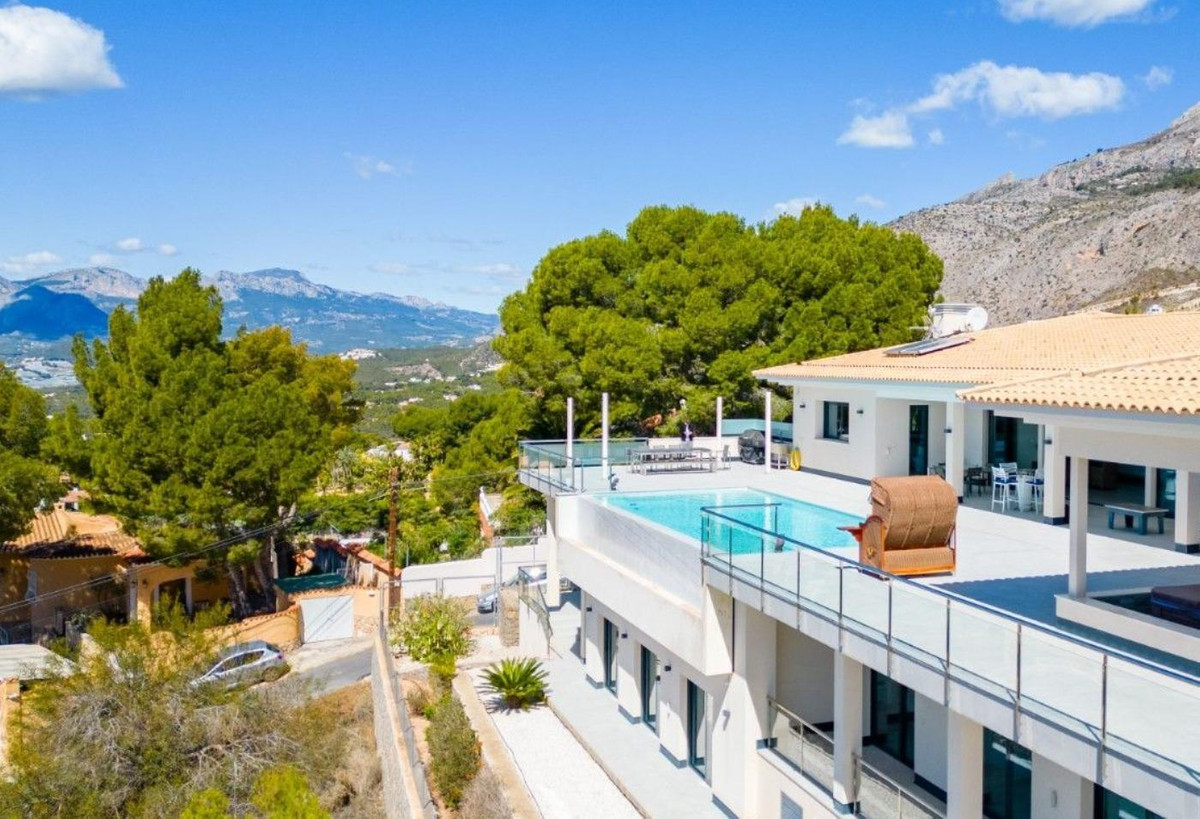 ShowFeedImage House – Bungalow in Altea