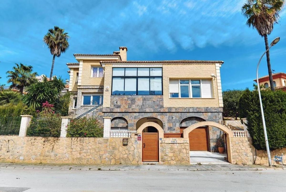 House – Detached Villa in Orihuela