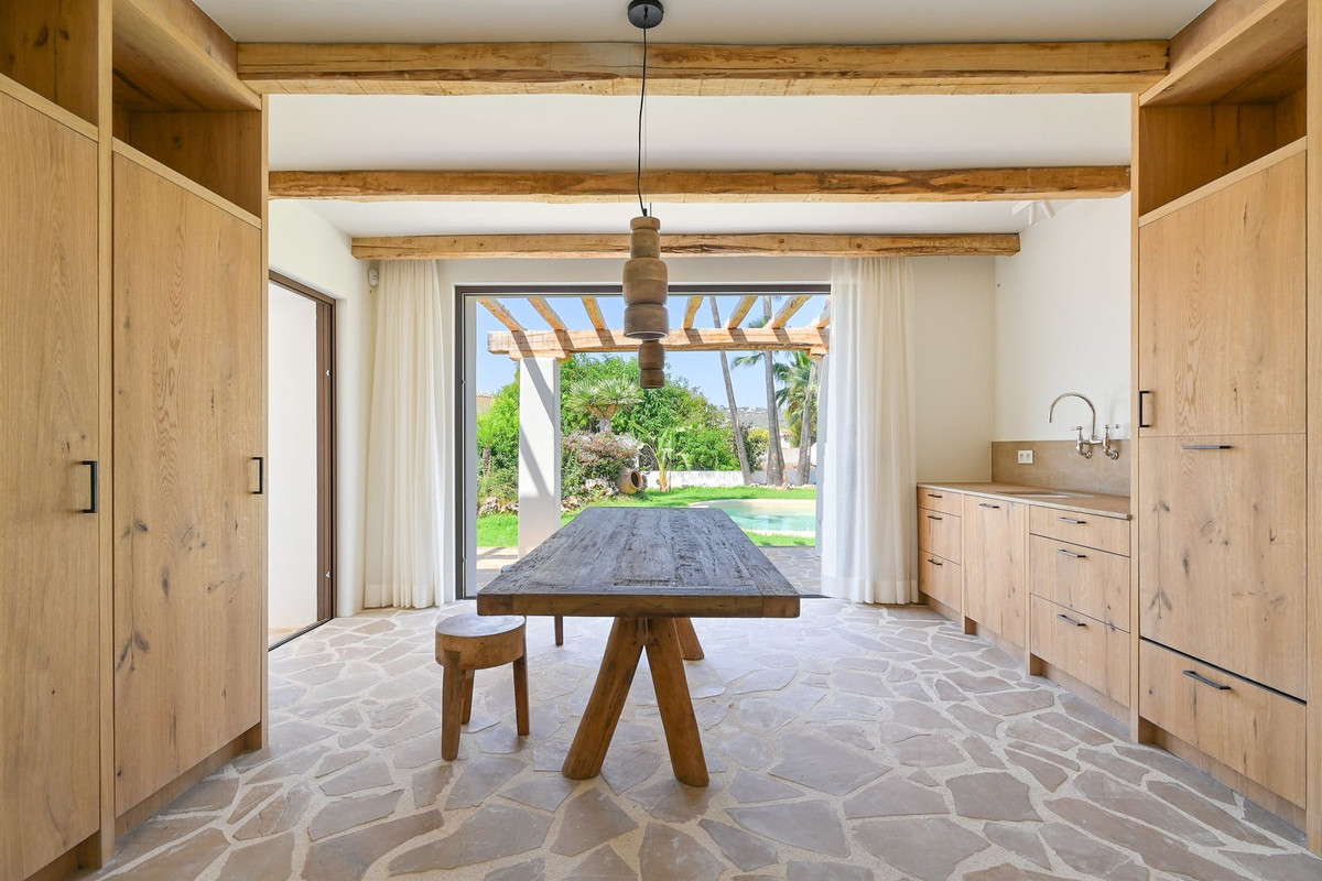 House – Detached Villa in Benissa