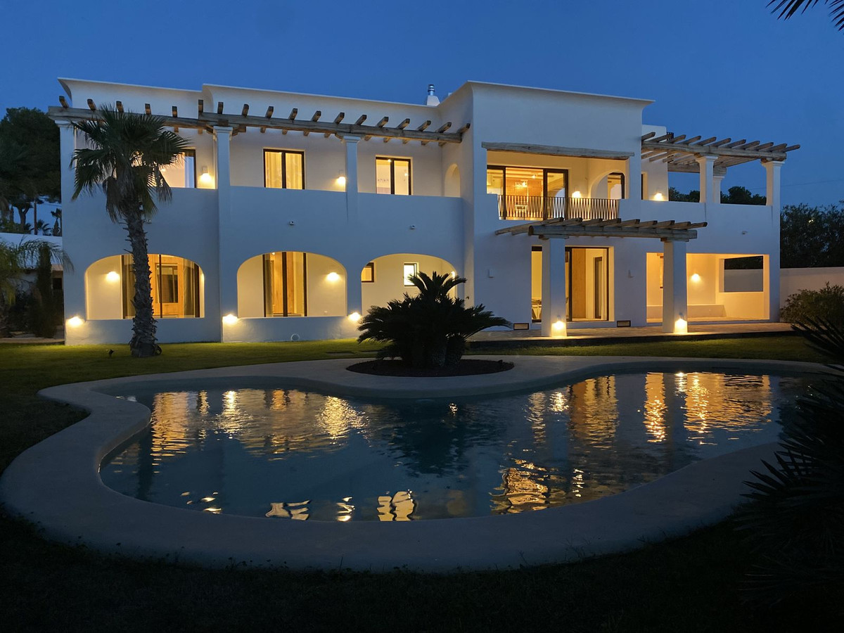 House – Detached Villa in Benissa