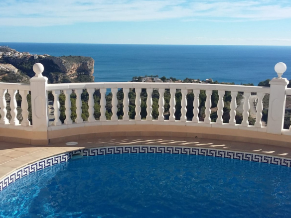 House – Detached Villa in Benitachell