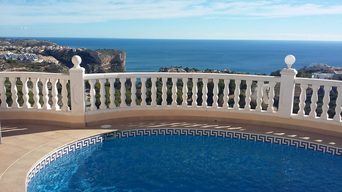 ShowFeedImage House – Detached Villa in Benitachell