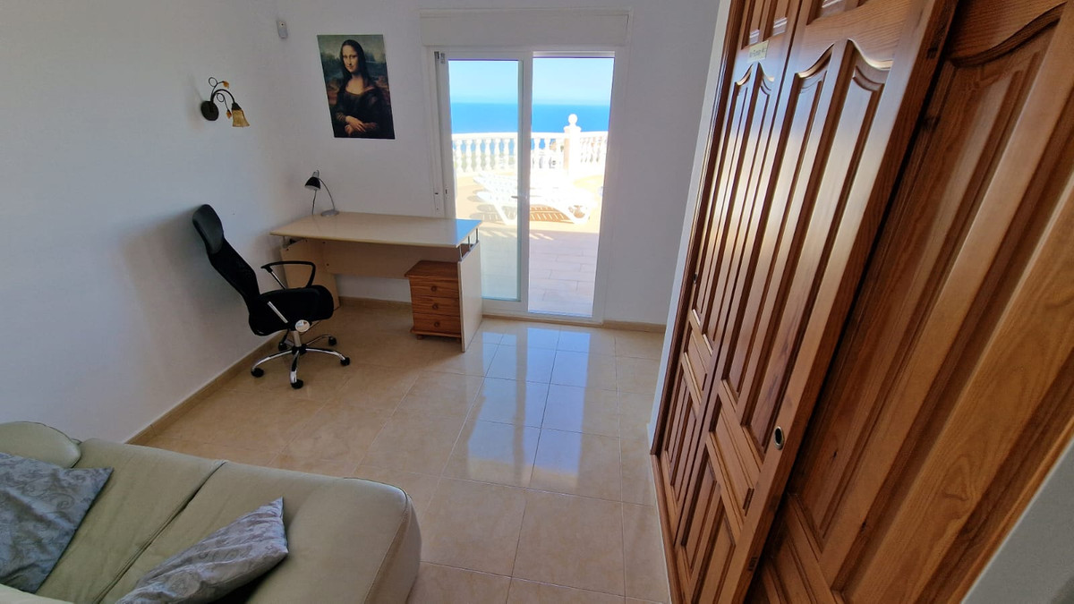 ShowFeedImage House – Detached Villa in Benitachell