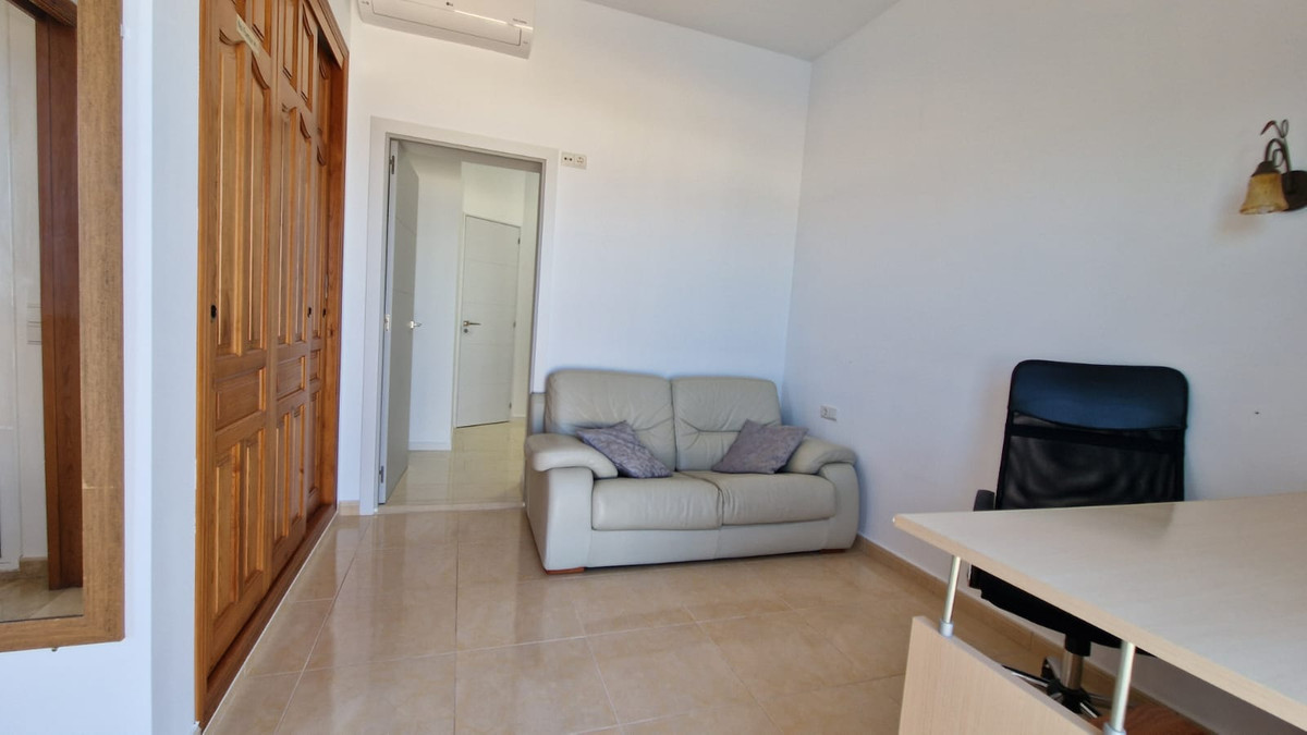 ShowFeedImage House – Detached Villa in Benitachell