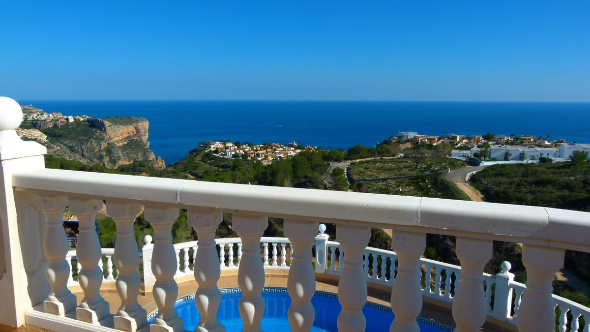 ShowFeedImage House – Detached Villa in Benitachell