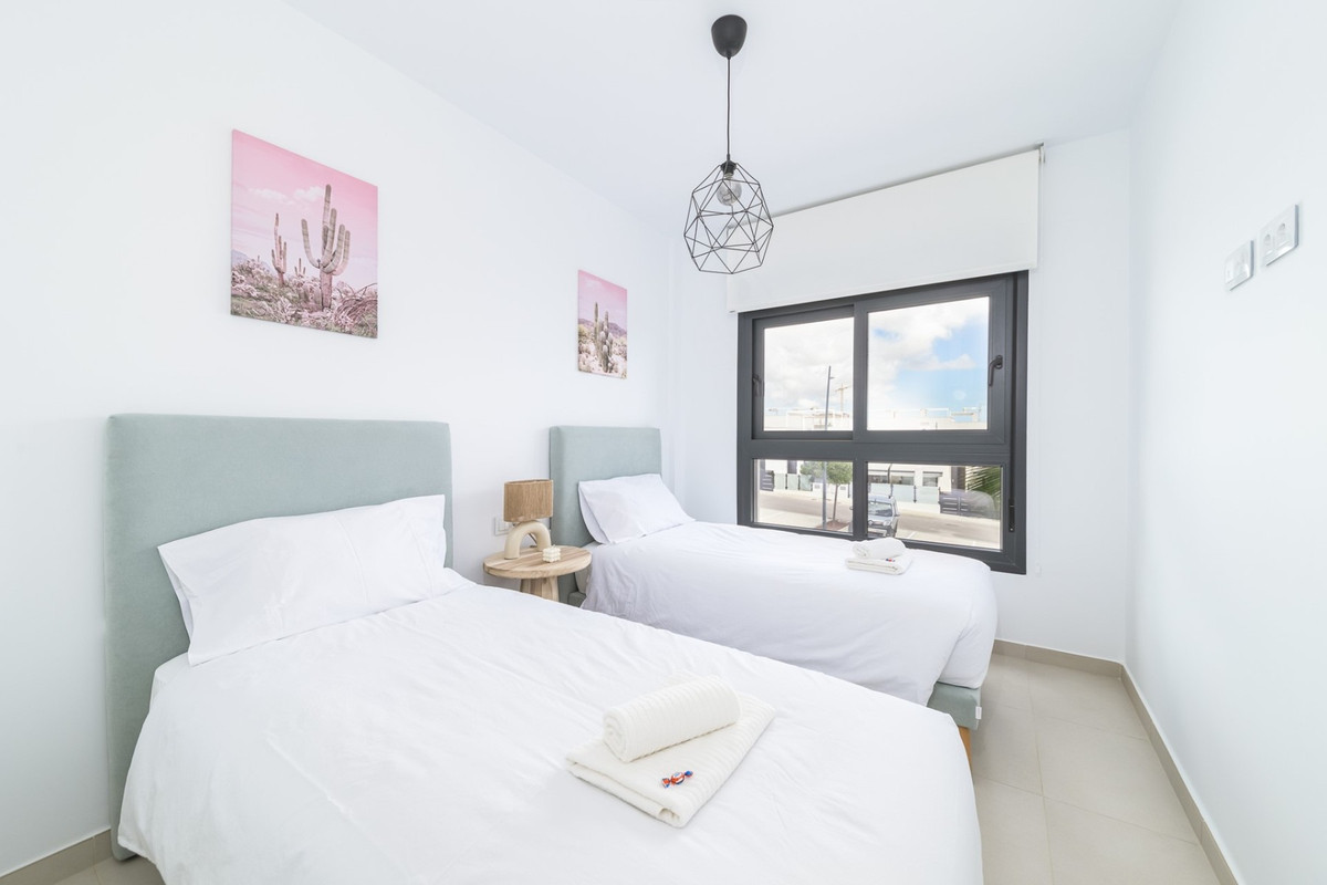 Apartment – Middle Floor Apartment in Pilar de la Horadada