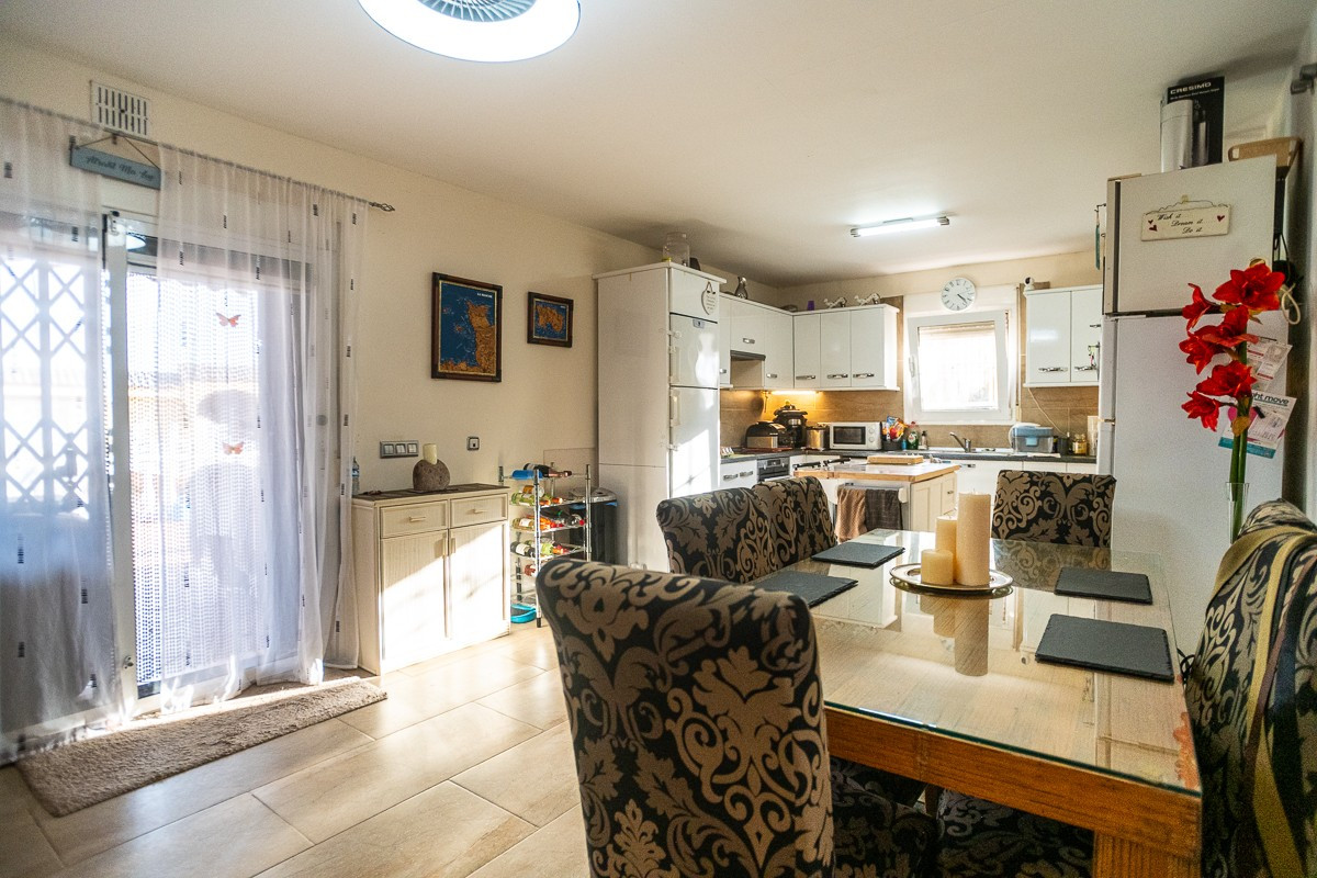 ShowFeedImage House – Detached Villa in Torrevieja