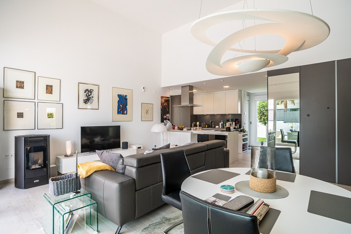 ShowFeedImage House – Detached Villa in Algorfa