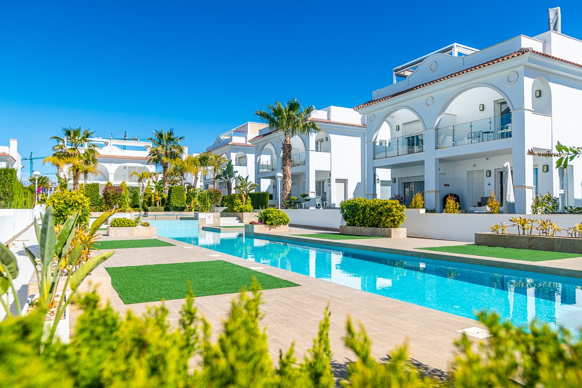 ShowFeedImage House – Detached Villa in Rojales