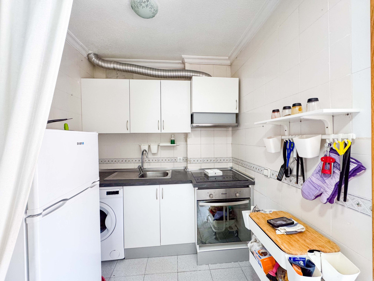 ShowFeedImage Apartment – Middle Floor Apartment in Torrevieja