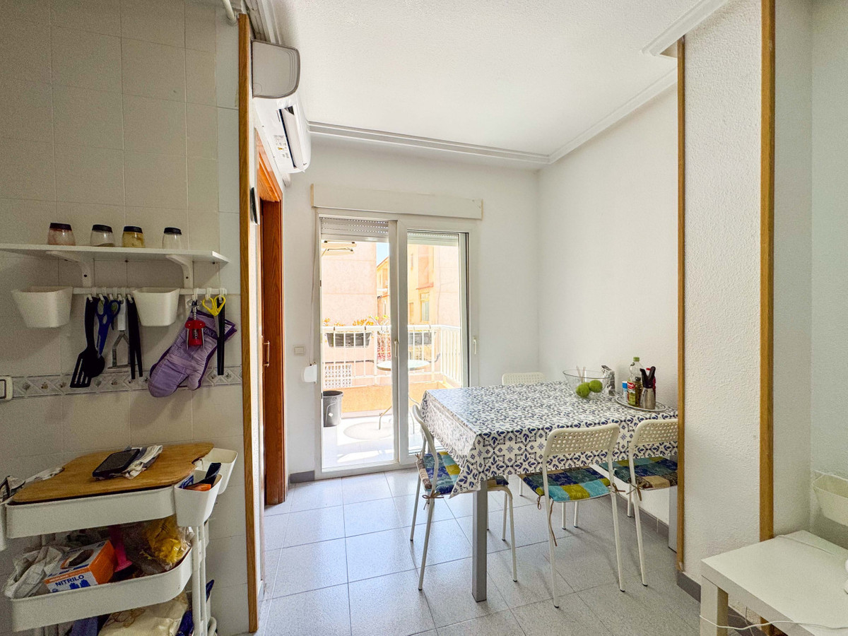 ShowFeedImage Apartment – Middle Floor Apartment in Torrevieja
