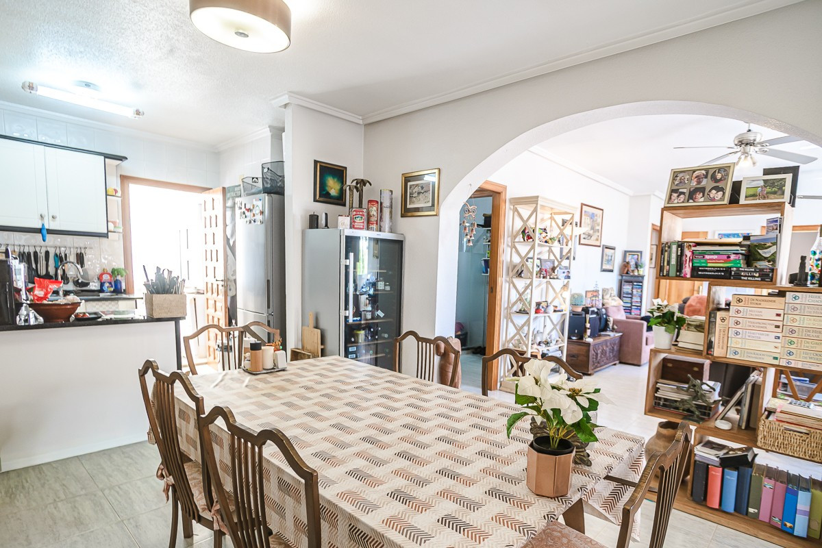 Apartment – Middle Floor Apartment in Orihuela