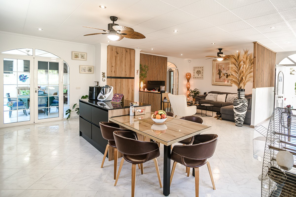 ShowFeedImage House – Detached Villa in San Fulgencio