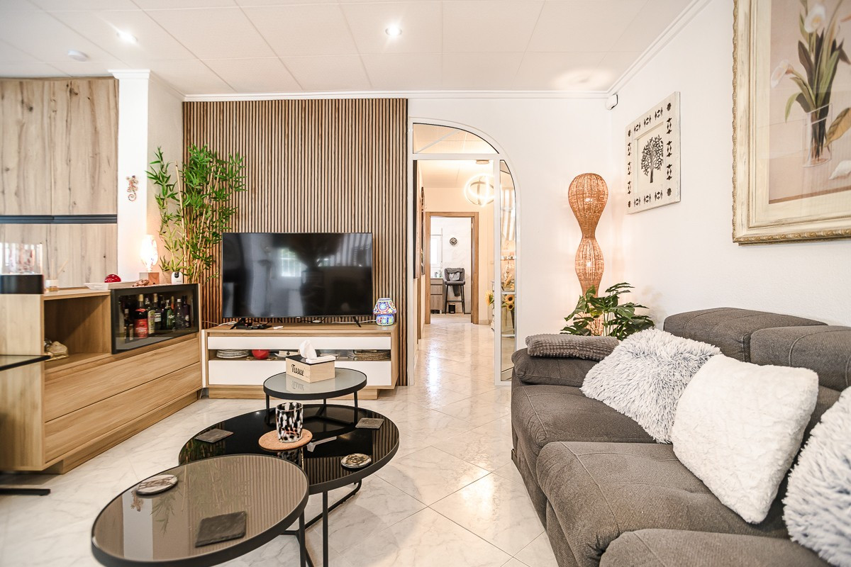 ShowFeedImage House – Detached Villa in San Fulgencio