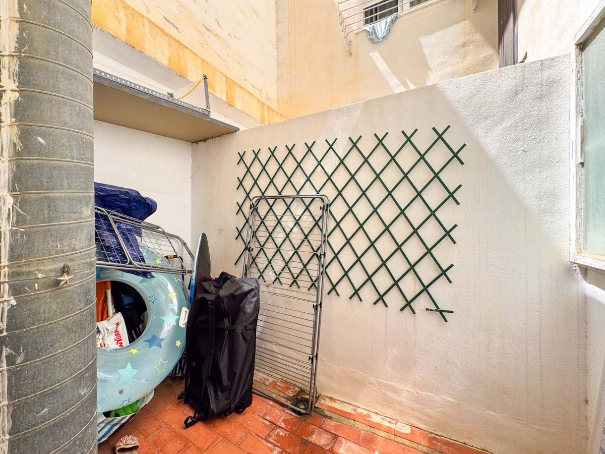 ShowFeedImage Apartment – Middle Floor Apartment in Torrevieja