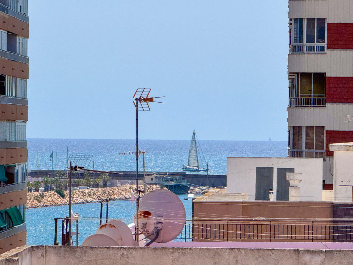 ShowFeedImage Apartment – Middle Floor Apartment in Torrevieja