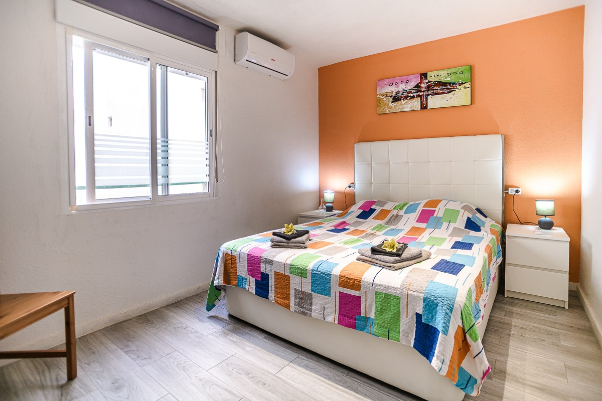 Apartment – Middle Floor Apartment in Torrevieja