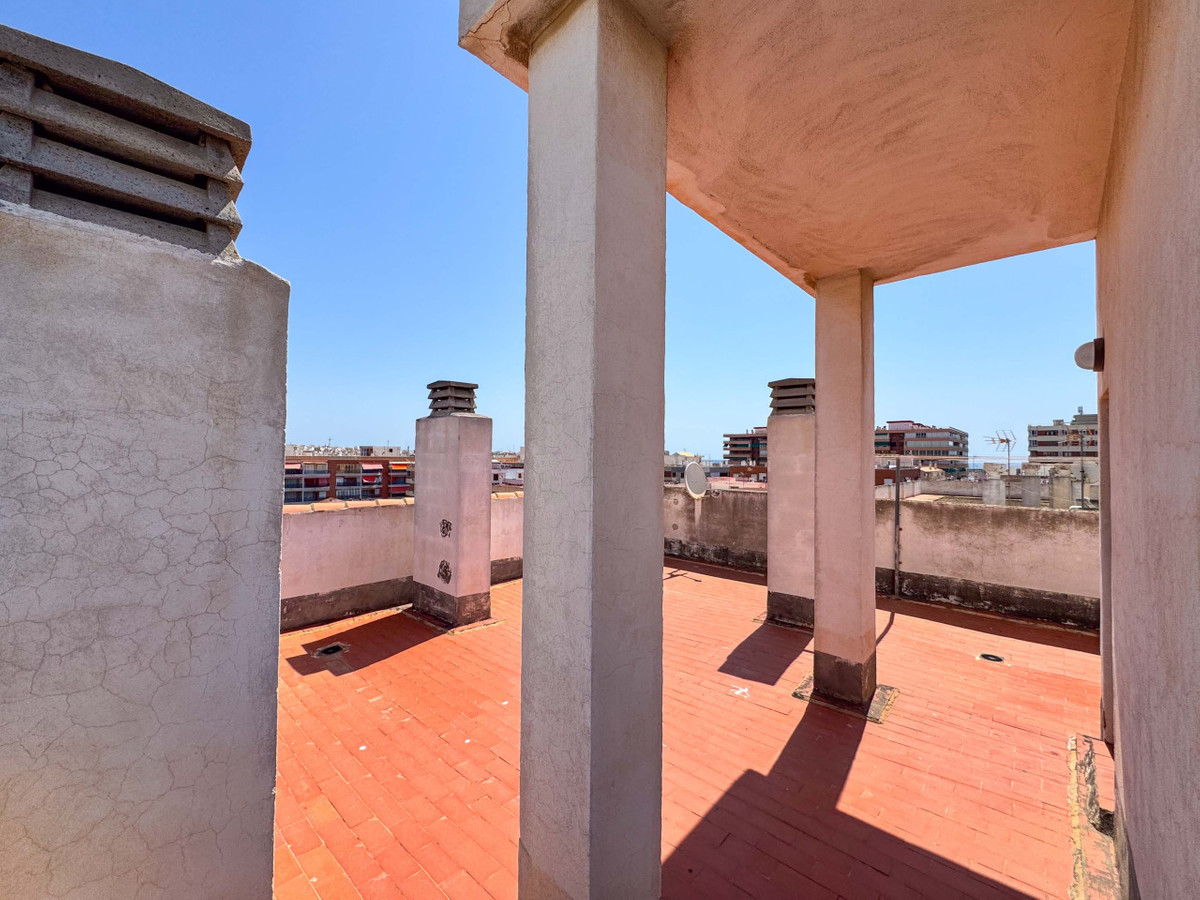 ShowFeedImage Apartment – Middle Floor Apartment in Torrevieja