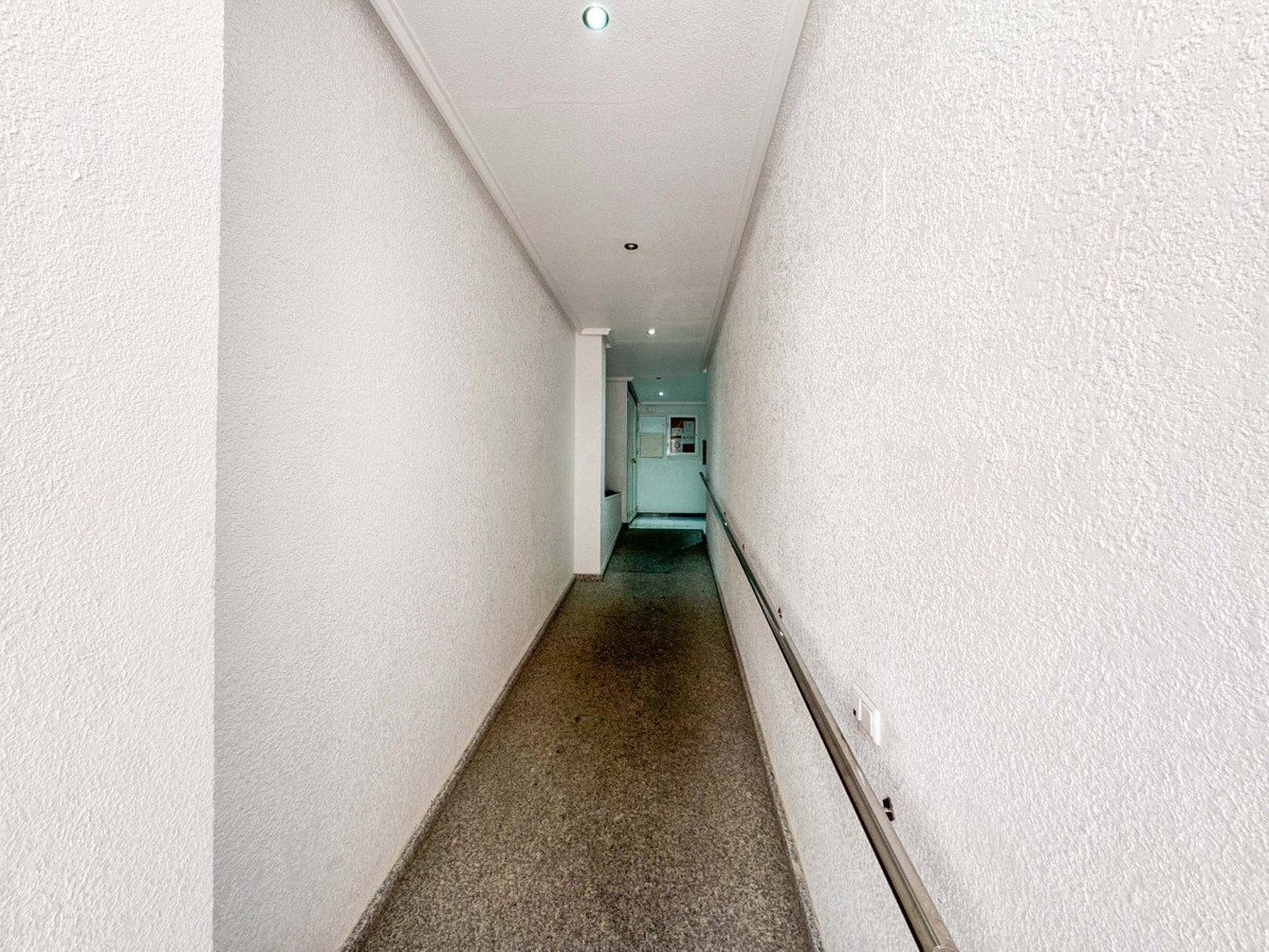 ShowFeedImage Apartment – Middle Floor Apartment in Torrevieja
