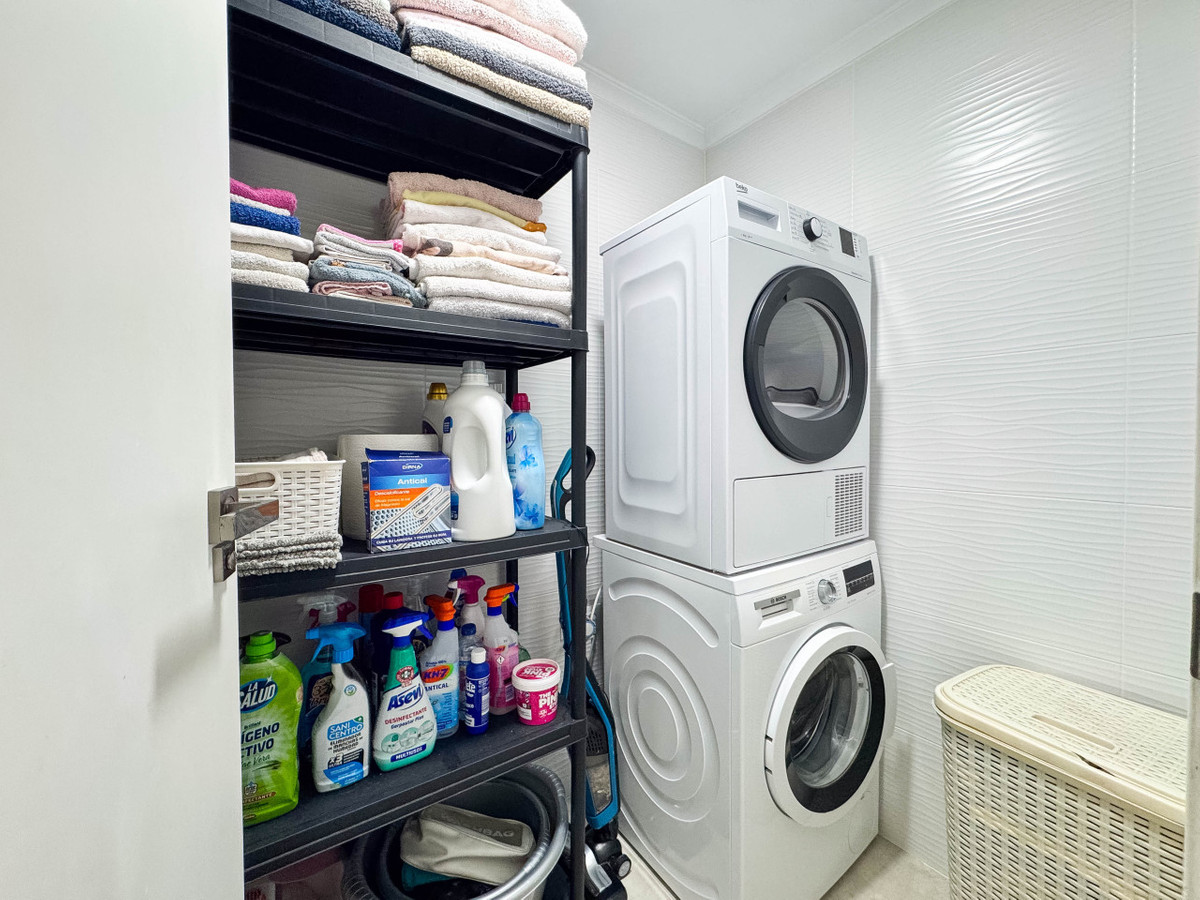ShowFeedImage Apartment – Middle Floor Apartment in Torrevieja