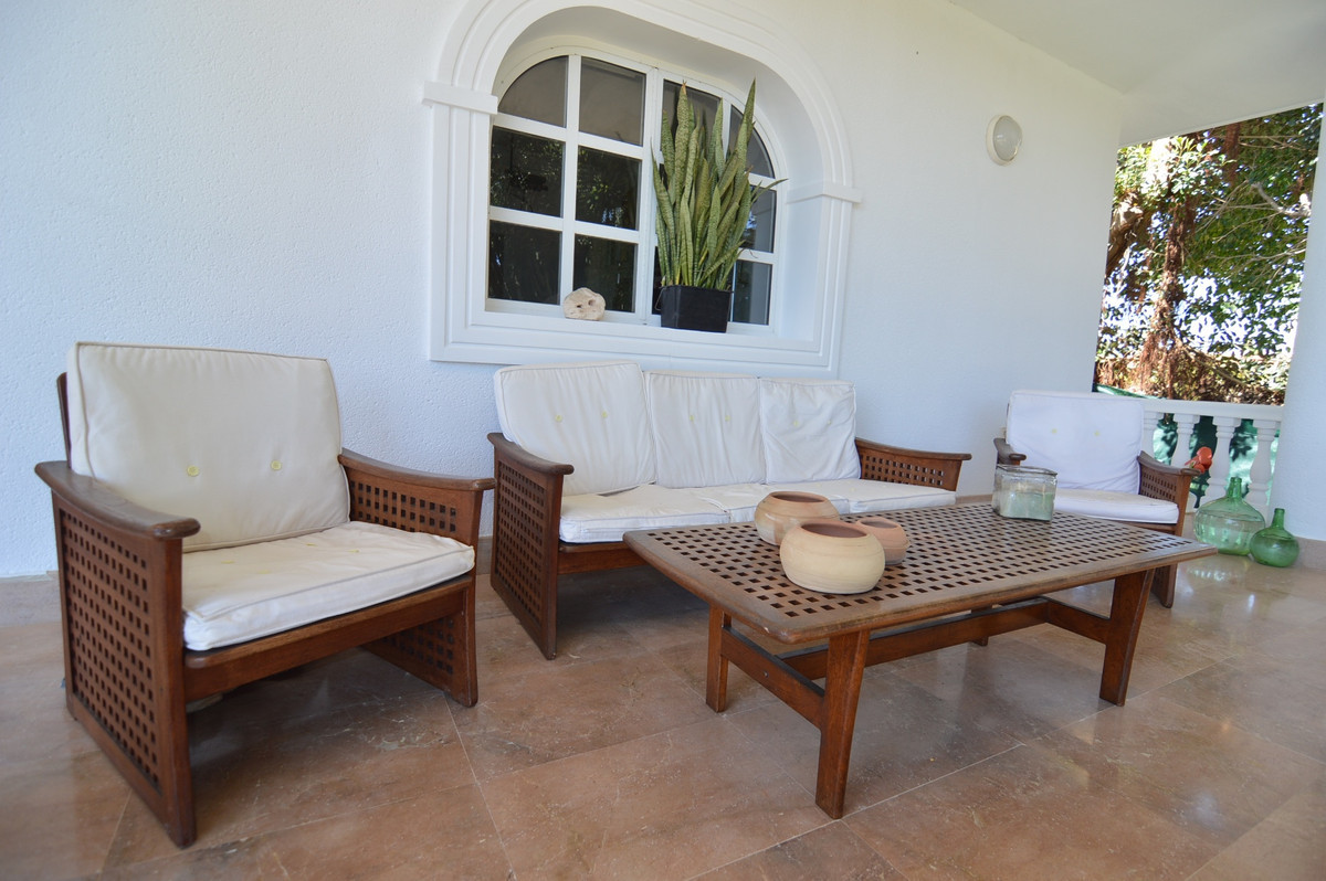 ShowFeedImage House – Detached Villa in Torrevieja