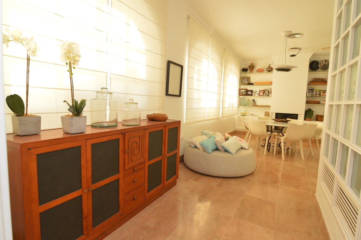 ShowFeedImage House – Detached Villa in Torrevieja