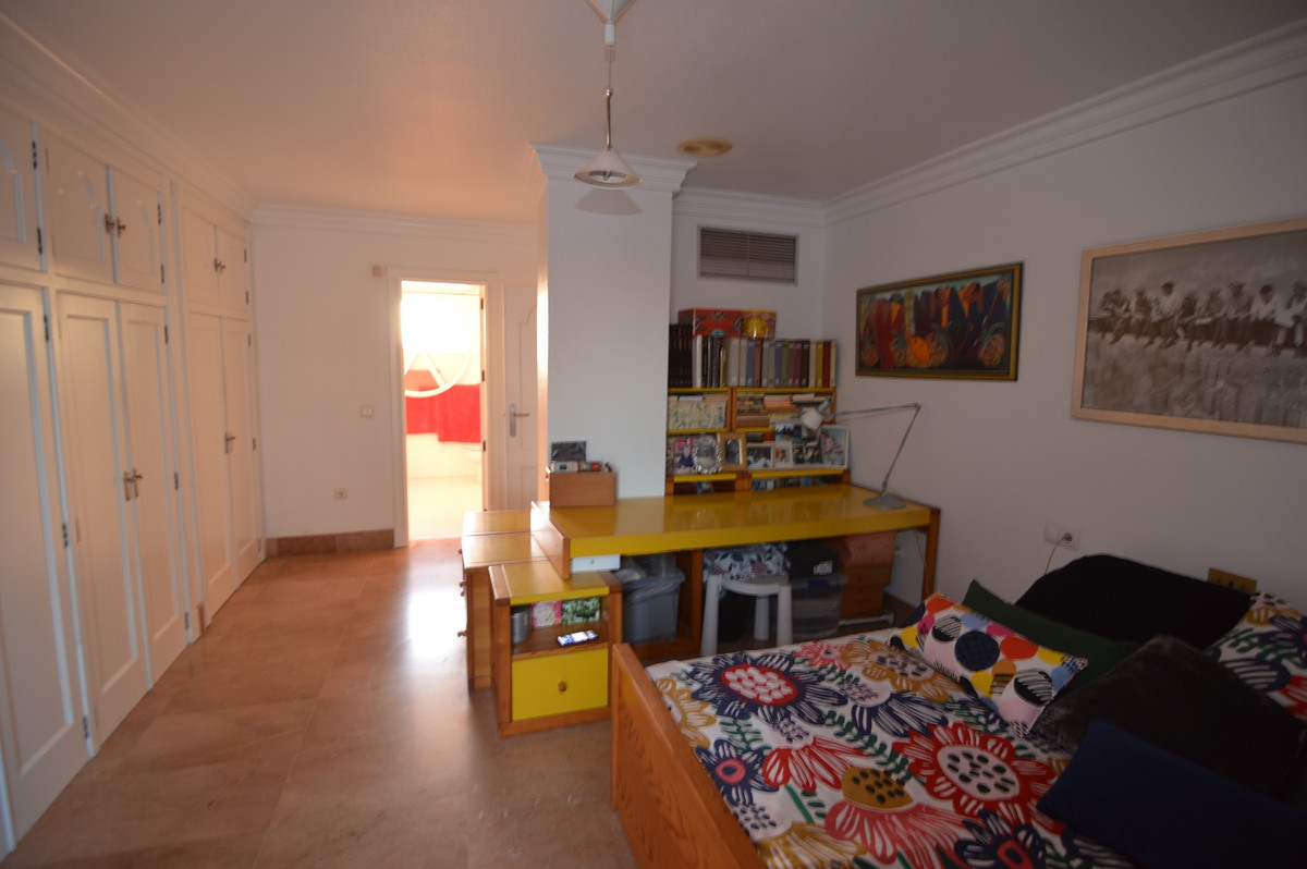 ShowFeedImage House – Detached Villa in Torrevieja