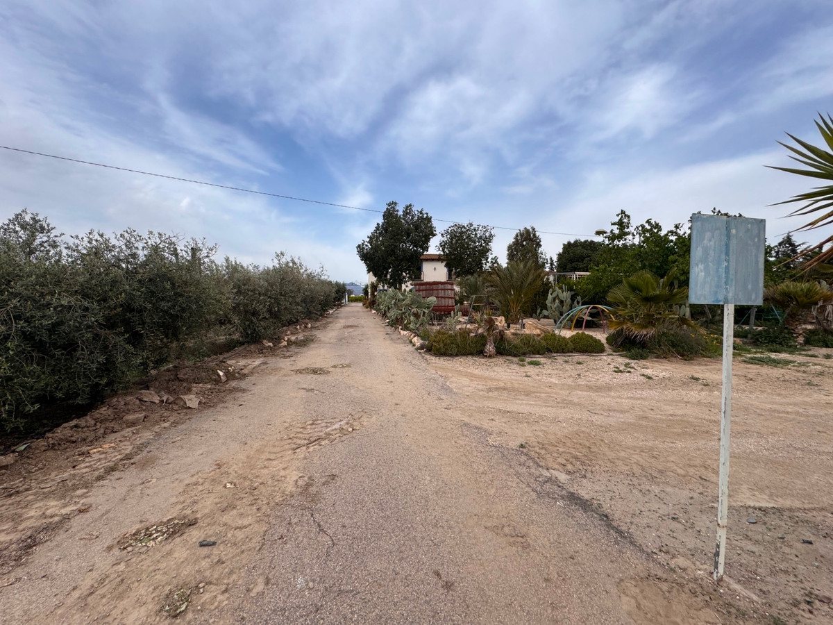 ShowFeedImage House – Detached Villa in Puerto Lumbreras