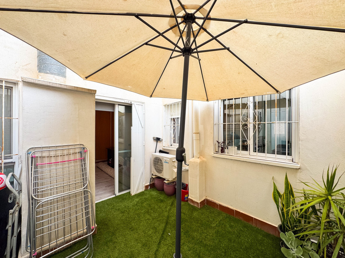 ShowFeedImage Apartment – Middle Floor Apartment in Torrevieja
