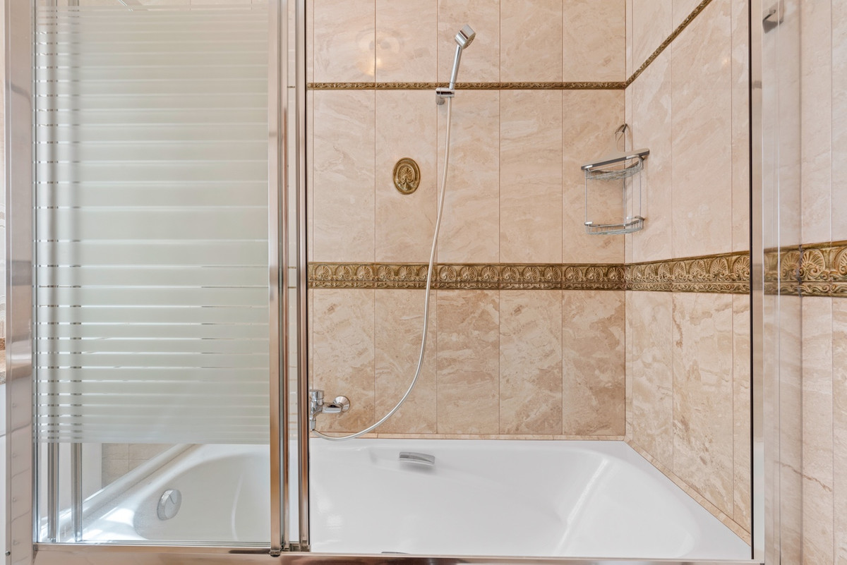 ShowFeedImage House – Detached Villa in Orihuela