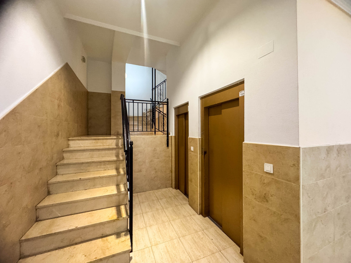 ShowFeedImage Apartment – Middle Floor Apartment in Torrevieja