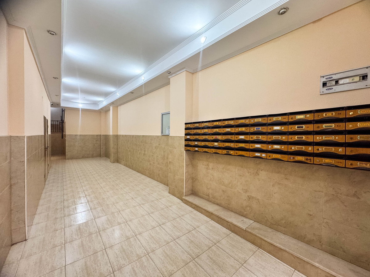 ShowFeedImage Apartment – Middle Floor Apartment in Torrevieja