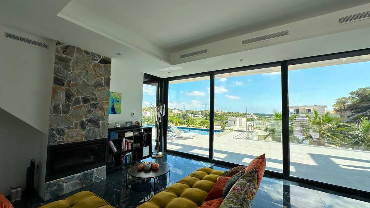 House – Detached Villa in Orihuela
